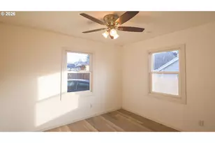 436 E 7th St, Coquille, OR 97423 - Photo 27