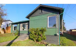 436 E 7th St, Coquille, OR 97423 - Photo 5