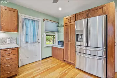 1725 24th St, Salem, OR 97301 - Photo 15