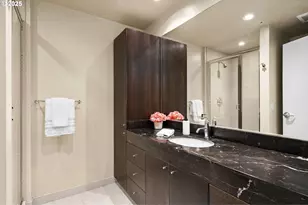 1900 S River Dr, Portland, OR 97201 - Photo 17