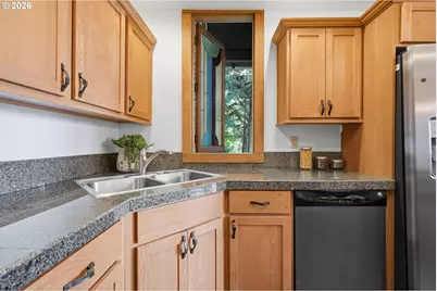 3360 SW Fairmount Blvd, Portland, OR 97239 - Photo 17