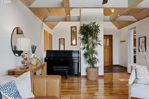 3360 SW Fairmount Blvd, Portland, OR 97239 - Photo 11