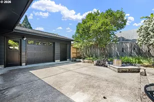 341 Hardy Ave, Eugene, OR 97404 - Photo 35