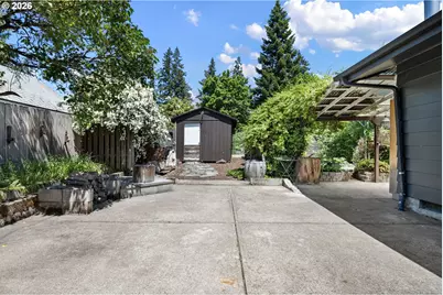 341 Hardy Ave, Eugene, OR 97404 - Photo 37