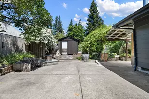 341 Hardy Ave, Eugene, OR 97404 - Photo 37