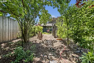 341 Hardy Ave, Eugene, OR 97404 - Photo 45