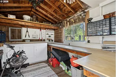 341 Hardy Ave, Eugene, OR 97404 - Photo 37