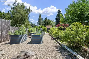 341 Hardy Ave, Eugene, OR 97404 - Photo 45