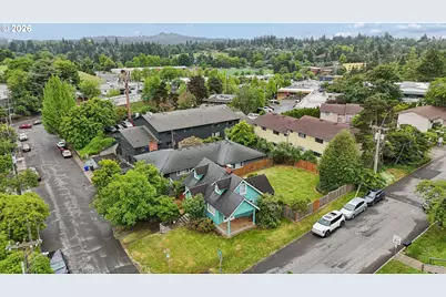 1235 SW Cheltenham St, Portland, OR 97239 - Photo 31
