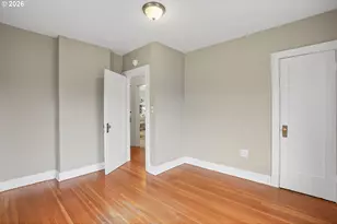 1235 SW Cheltenham St, Portland, OR 97239 - Photo 15