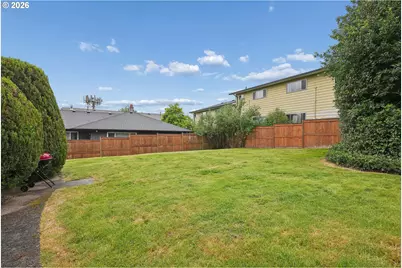 1235 SW Cheltenham St, Portland, OR 97239 - Photo 39