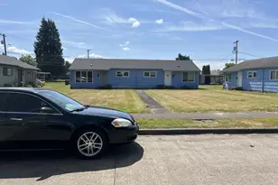 278 Colorado St, Longview, WA 98632 - Photo 1
