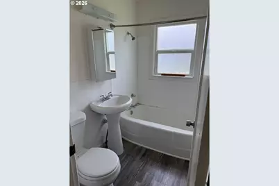 278 Colorado St, Longview, WA 98632 - Photo 5
