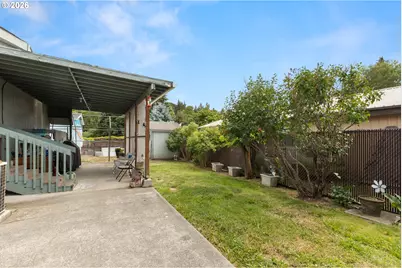 550 S State St #15, Sutherlin, OR 97479 - Photo 31