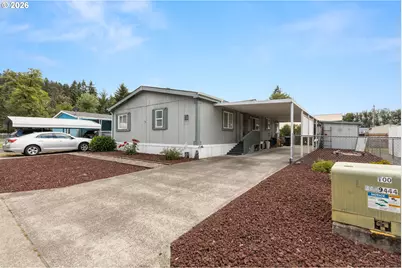 550 S State St #15, Sutherlin, OR 97479 - Photo 1