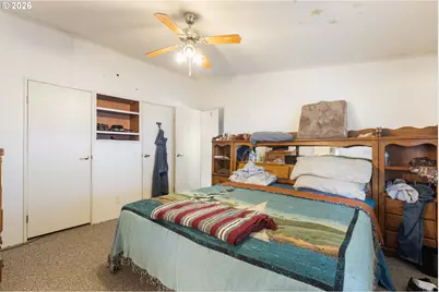 550 S State St #15, Sutherlin, OR 97479 - Photo 19
