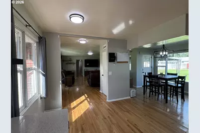 795 W Old Melrose Rd, Roseburg, OR 97471 - Photo 15