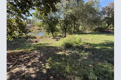 795 W Old Melrose Rd, Roseburg, OR 97471 - Photo 45