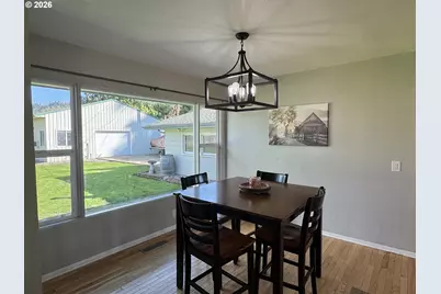 795 W Old Melrose Rd, Roseburg, OR 97471 - Photo 17