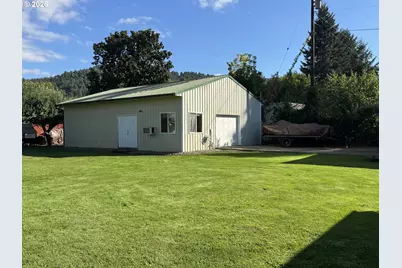 795 W Old Melrose Rd, Roseburg, OR 97471 - Photo 43