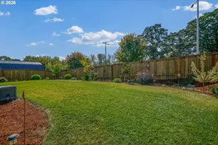 469 NW Crater Lk Dr, Dallas, OR 97338 - Photo 45