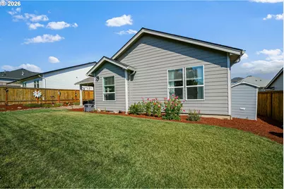 469 NW Crater Lake Dr, Dallas, OR 97338 - Photo 47
