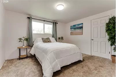 1141 W 24th Ave, Eugene, OR 97405 - Photo 17
