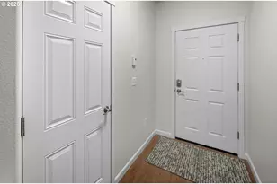 15040 SW Mallard Dr, Beaverton, OR 97007 - Photo 3