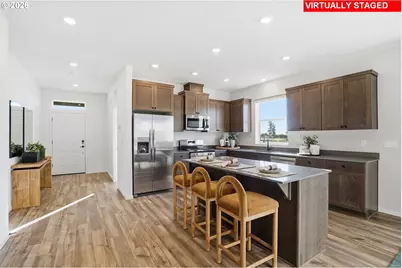 398 NE Hunter Dr, Estacada, OR 97023 - Photo 5