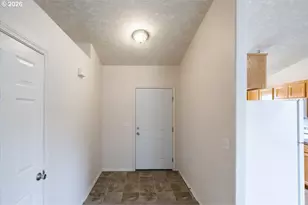 1525 Park Ave NE, Salem, OR 97301 - Photo 7