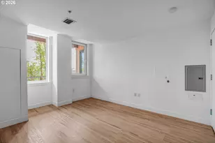 1620 NE Broadway St, Portland, OR 97232 - Photo 15
