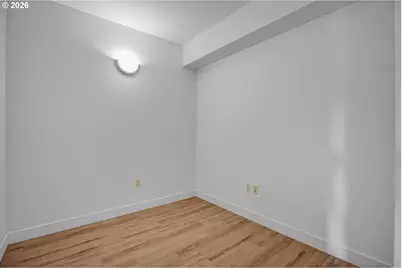 1620 NE Broadway St #432, Portland, OR 97232 - Photo 27