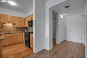 1620 NE Broadway St, Portland, OR 97232 - Photo 7