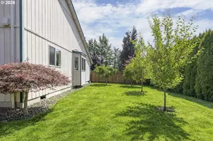 3205 SE Hampton Loop, Troutdale, OR 97060 - Photo 33