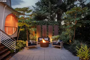 6221 SE Ash St, Portland, OR 97215 - Photo 29