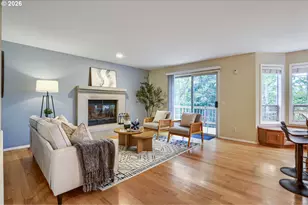 13876 Provincial Hill Dr, Lake Oswego, OR 97035 - Photo 11