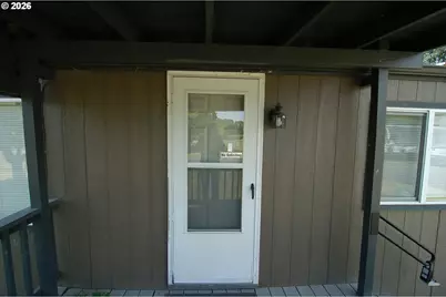 35000 Jackson Way #25, Scappoose, OR 97056 - Photo 3