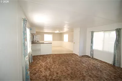 35000 Jackson Way #25, Scappoose, OR 97056 - Photo 9