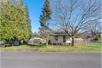 1011 5th St, Hood River, OR 97031 - Photo 7