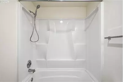 11608 NE 15th St, Vancouver, WA 98684 - Photo 15