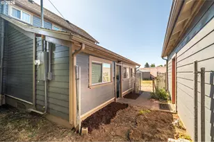 1576 Union Ave, North Bend, OR 97459 - Photo 39