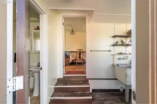 1576 Union Ave, North Bend, OR 97459 - Photo 25