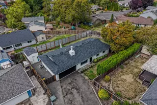 9809 SW 130th Ave, Beaverton, OR 97008 - Photo 33