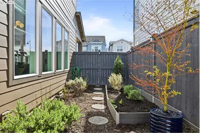 6837 SE Provence St, Hillsboro, OR 97123 - Photo 33