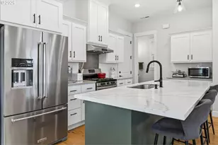 6837 SE Provence St, Hillsboro, OR 97123 - Photo 13