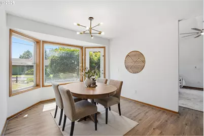 1114 Neal Rd, White Salmon, WA 98672 - Photo 17