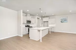 227 N 86th Pl, Ridgefield, WA 98642 - Photo 13