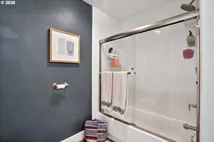 411 NW Flanders St, Portland, OR 97209 - Photo 25