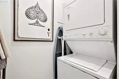 411 NW Flanders St #302, Portland, OR 97209 - Photo 23