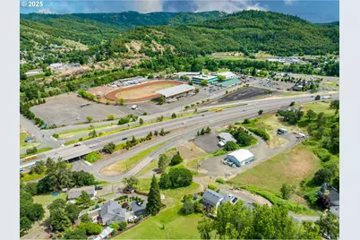 161 Heritage Way, Roseburg, OR 97471 - Photo 45